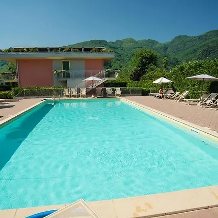Apartmanhotel Case Vacanza Il Passerotto *